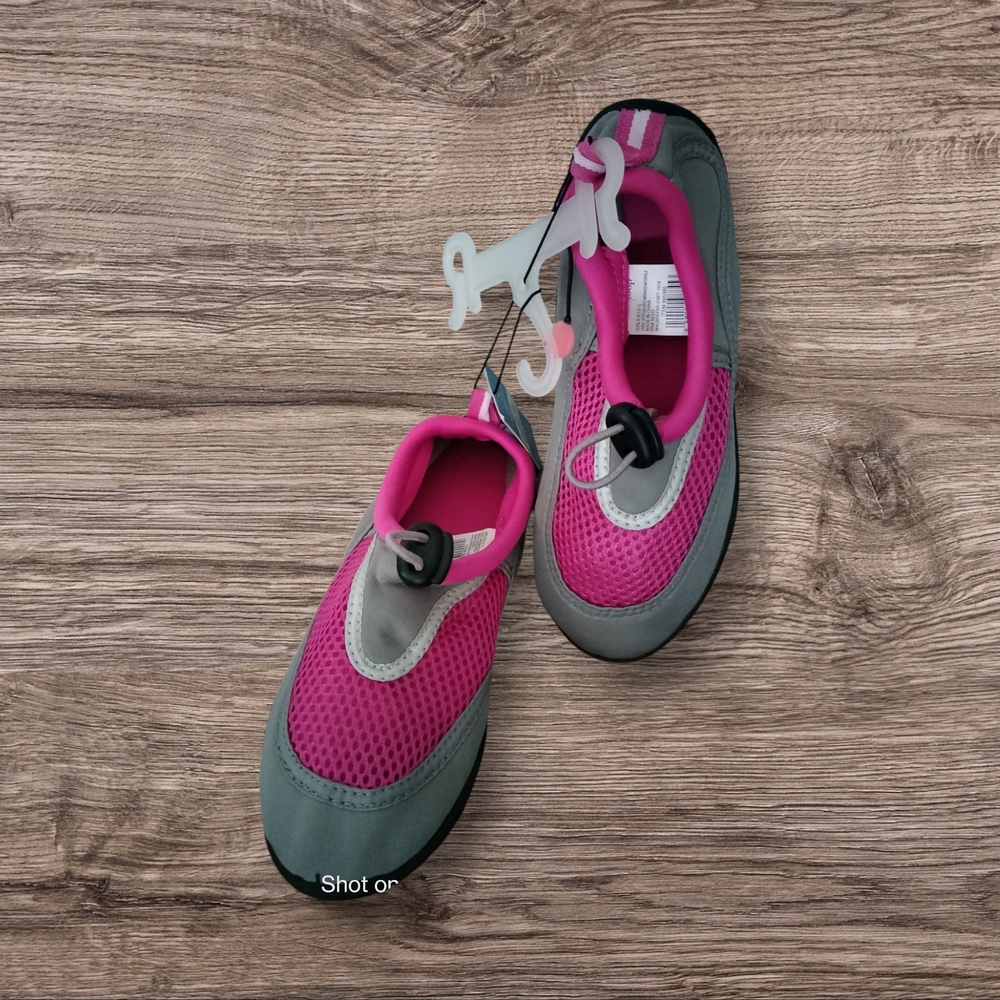 Aqua Kids Water Shoes - Pink and Gray